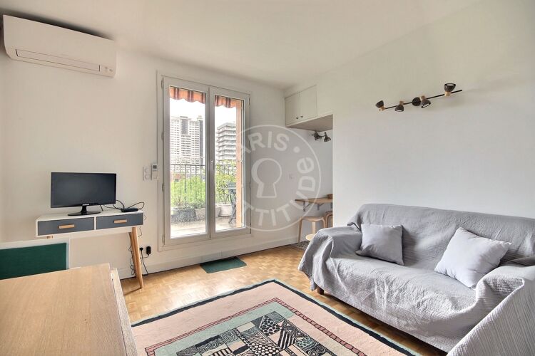 Living room - Furnished 1 bedroom - Paris 75015 - 15176