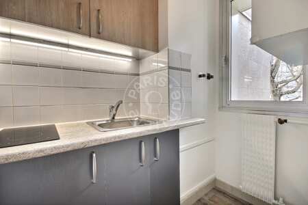 Cuisine Studio meublé - 30m²  - Volontaires - Paris