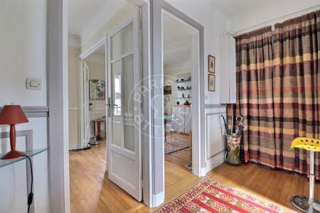 Entrance Furnished apartment - 62m²  - 1 bedroom - Gambetta - Paris