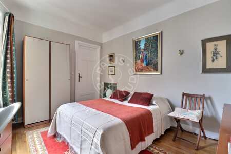 Bedroom Furnished apartment - 62m²  - 1 bedroom - Gambetta - Paris