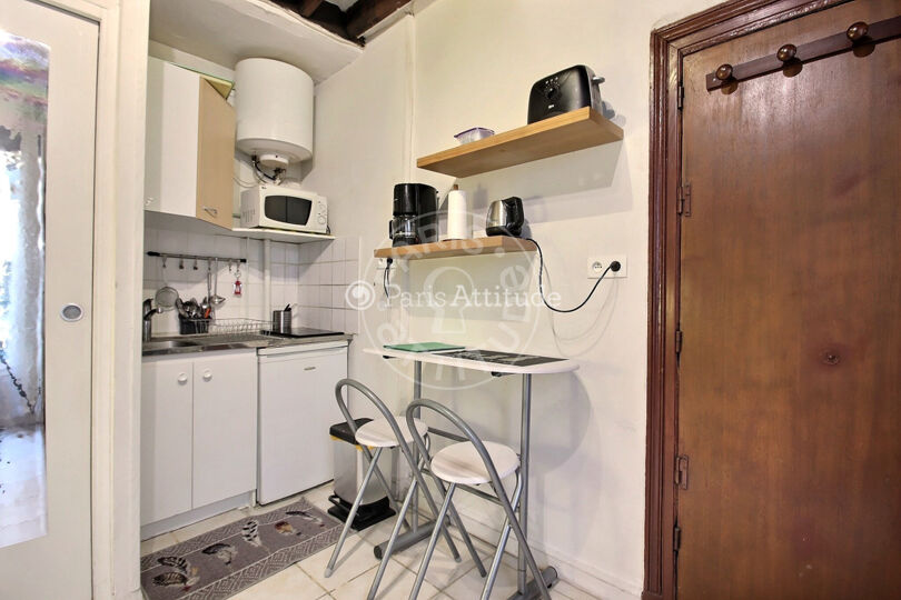 Studio meublé - Paris 75002 - 15203