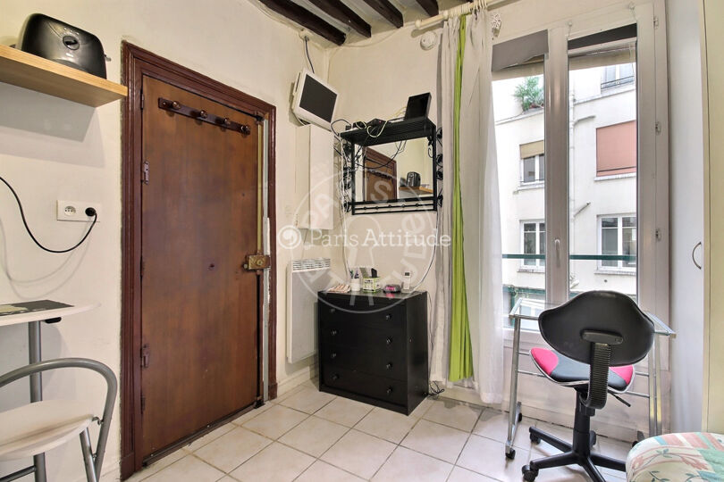Studio meublé - Paris 75002 - 15203