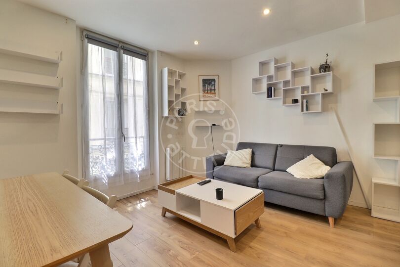 1 locale arredato - Parigi 75018 - 15219