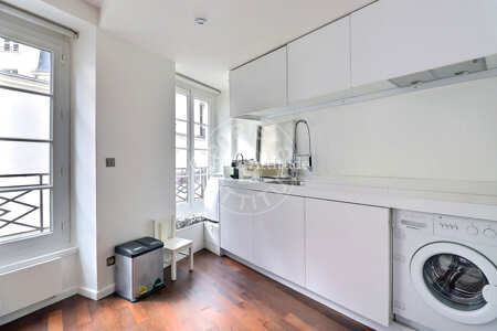 Cuisine Studio meublé - 32m²  - Temple - Paris