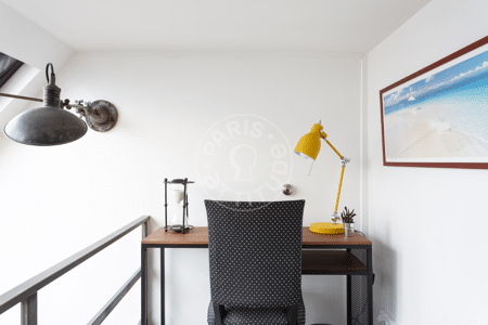 Autre Appartement meublé - 34m²  - 1 chambre - Montmartre / Place des Abbesses - Paris