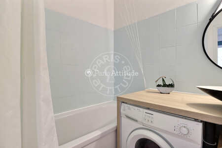 Casa de banho Apartamento mobilado - 43m²  - 1 quarto - Canal de l'Ourcq - Paris
