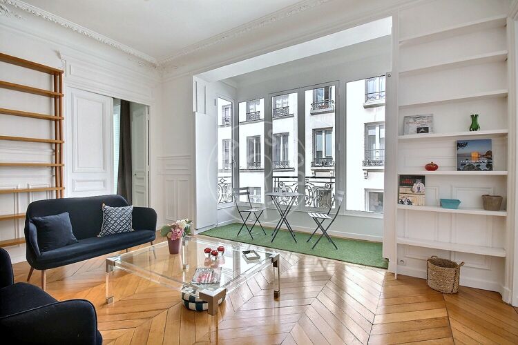 Living room - Furnished 3 bedrooms - Paris 75001 - 15246