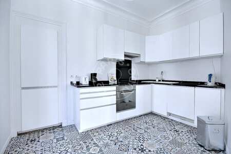 Küche Möblierte wohnung - 115m²  - 3 Zimmer - Pyramides / Palais Royal - Paris