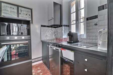 Kitchen Furnished apartment - 28m²  - 1 bedroom - Ile Saint-Louis - Paris