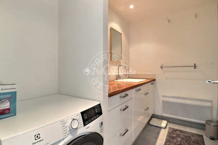Salle de bain Appartement meublé - 71m²  - 2 chambres - Tolbiac - Paris