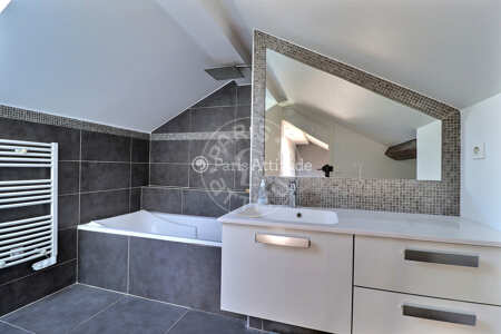 Casa de banho Apartamento mobilado - 87m² - 1 quarto - Puteaux