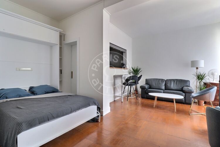 Salon - Studio meublé - Paris 75008 - 15279