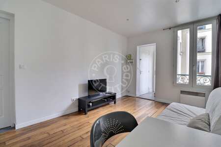 Living room Furnished studio - 22m²  - Gare de l'Est / Gare du Nord - Paris