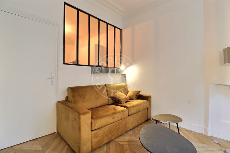 Living room - Furnished studio - Paris 75018 - 15286