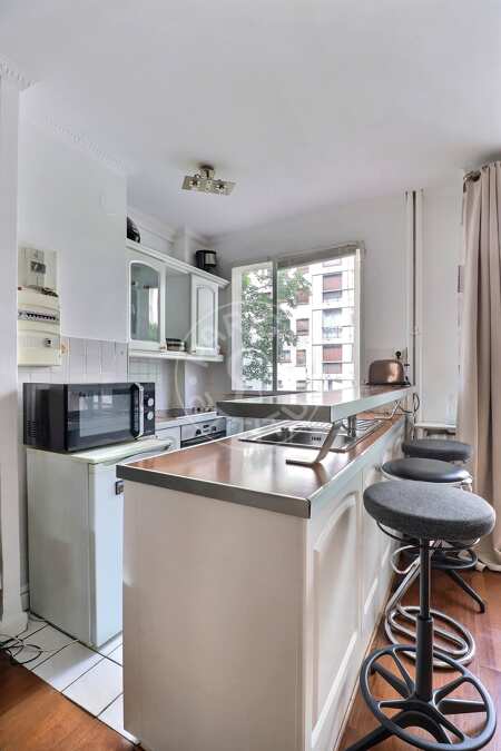 Cuisine Studio meublé - 25m²  - Porte Dauphine - Paris