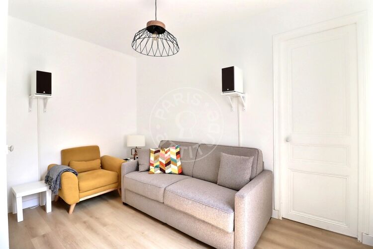Salotto - 1 locale arredato - Parigi 75020 - 15292
