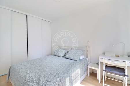 Bedroom Furnished apartment - 29m²  - 1 bedroom - Place des Fêtes - Paris