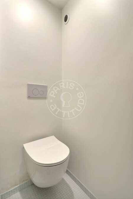 Toilet Furnished duplex - 80m²  - 2 bedrooms - Boulogne-Billancourt
