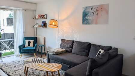Salon Appartement meublé - 55m²  - 1 chambre - Levallois-Perret