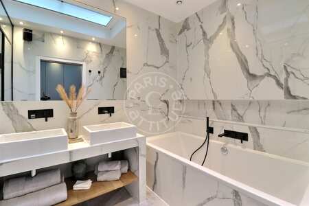 Baño Dúplex amueblado - 90m²  - 2 dormitorios - Porte Dauphine - París