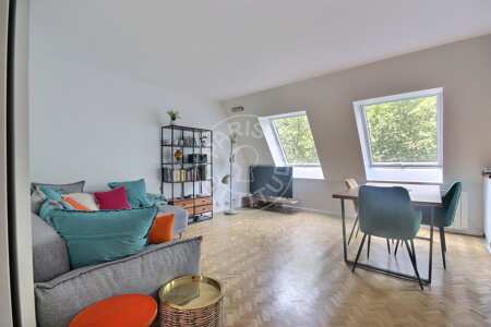 Salotto Appartamento arredato - 60m²  - 2 locali - République - Parigi