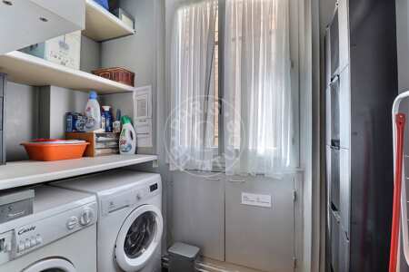 Lavandaria Apartamento mobilado - 120m²  - 3 quartos - Montmartre / Place des Abbesses - Paris