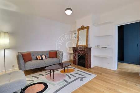 Salon Appartement meublé - 77m²  - 2 chambres - Oberkampf - Paris
