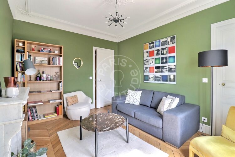 Living room - Furnished 2 bedrooms - Paris 75017 - 15362