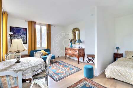 Living room Furnished studio alcove - 38m²  - Latin / Saint-Michel - Paris