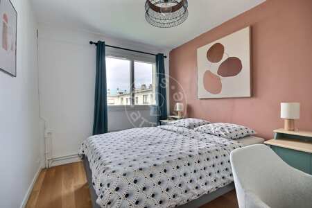 Schlafzimmer Möblierte wohnung - 60m²  - 2 Zimmer - Buttes-Chaumont - Paris