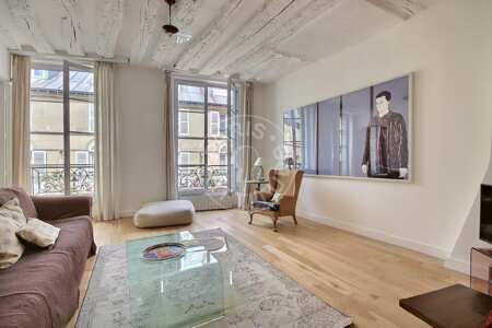 Salón Piso amueblado - 75m²  - 2 dormitorios - Pyramides / Palais Royal - París