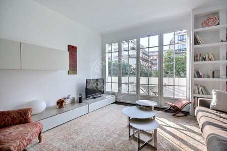 Living room Furnished apartment - 76m²  - 2 bedrooms - Maison de la Radio - Paris