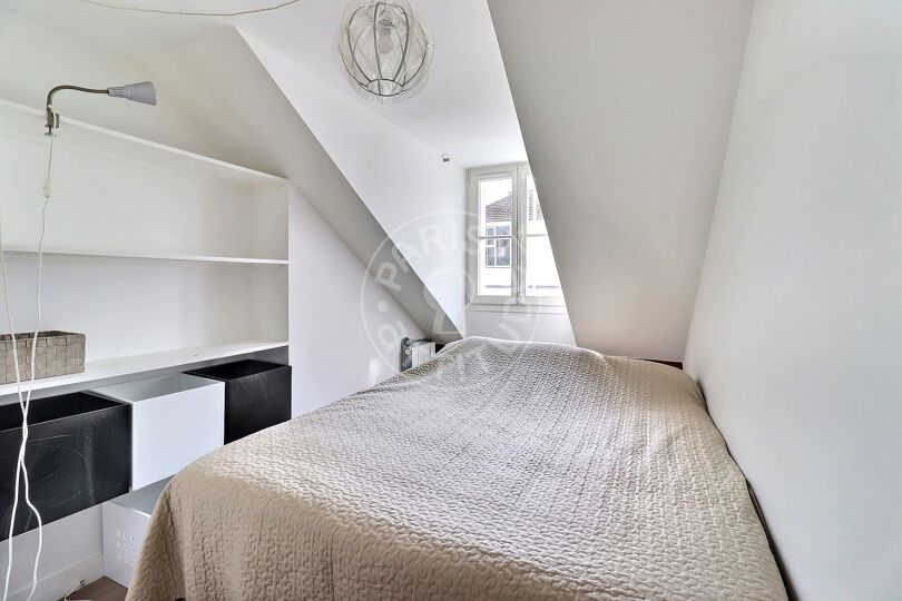 Möblierte 1 Zimmer - Paris 75009 - 15400