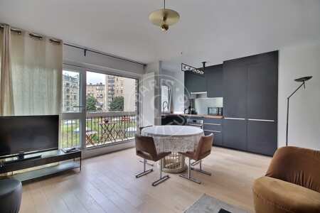 Sala Apartamento mobilado - 47m²  - 1 quarto - Montmartre / Place des Abbesses - Paris