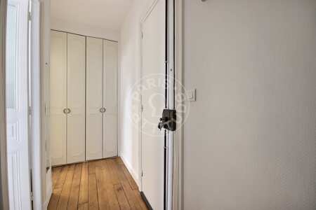 Entrance Furnished studio - 29m²  - Reuilly-Diderot - Paris