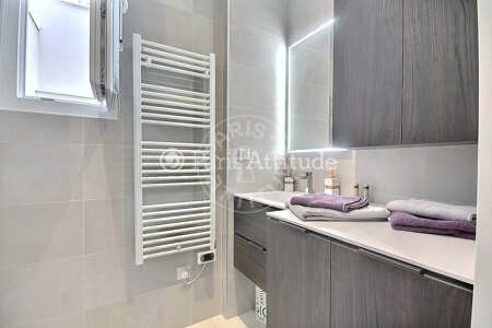 Badezimmer Möblierte wohnung - 77m²  - 2 Zimmer - Buttes-Chaumont - Paris