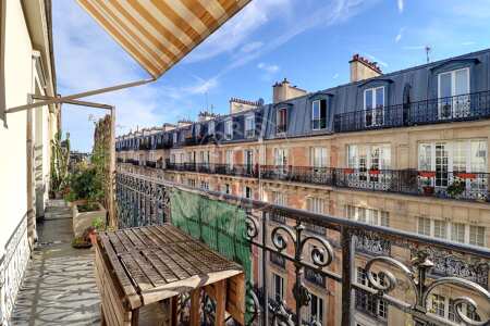 Balcone Appartamento arredato - 89m²  - 2 locali - Montmartre / Place des Abbesses - Parigi