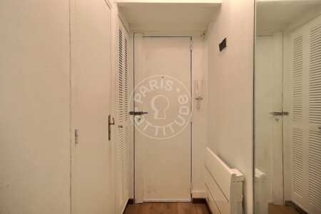 Ingresso Appartamento arredato - 28m²  - 1 locale - Jules Joffrin - Mairie du 18ème - Parigi