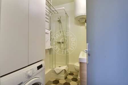 Bathroom Furnished studio - 24m²  - Temple - Paris