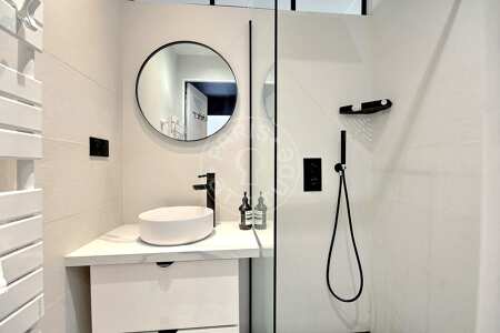 Bathroom Furnished apartment - 62m²  - 2 bedrooms - Plaisance / Pernety - Paris