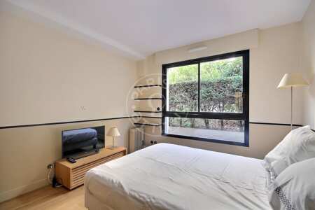 Living room Furnished studio - 25m²  - Parc Monceau - Paris