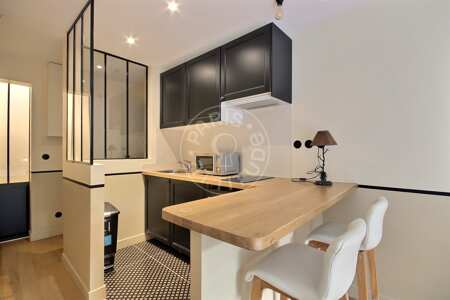 Kitchen Furnished studio - 25m²  - Parc Monceau - Paris