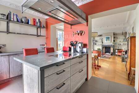 Cuisine Appartement meublé - 95m²  - 2 chambres - Montmartre / Place des Abbesses - Paris