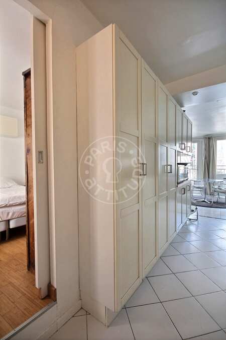 Entrada Piso amueblado - 40m²  - 1 dormitorio - Temple - París