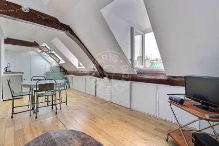 Living room Furnished apartment - 40m²  - 1 bedroom - Faubourg Saint-Martin - Paris