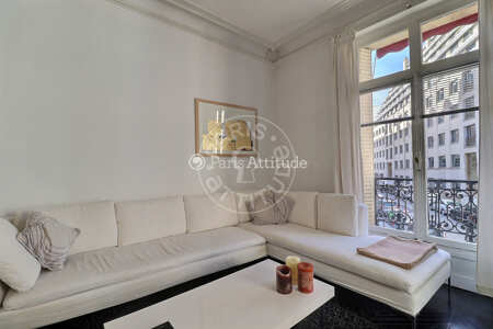 Salon Appartement meublé - 56m²  - 1 chambre - Alma-Marceau - Paris