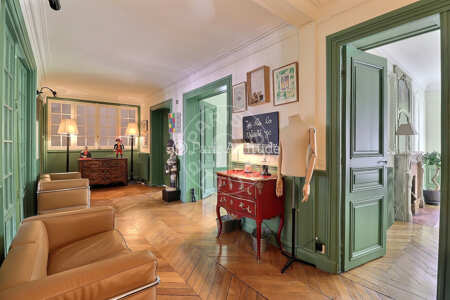 Entrée Appartement meublé - 197m² - 3 chambres - Musée d'Orsay - Paris