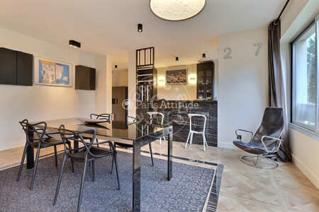 Salle à manger Appartement meublé - 160m²  - 3 chambres - Porte Maillot / Palais des Congrès - Paris