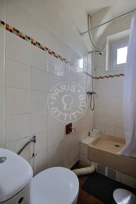 Salle de bain Appartement meublé - 33m²  - 1 chambre - Porte de Vincennes - Paris