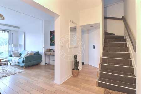 Entrée Duplex meublé - 83m²  - 3 chambres - Neuilly-sur-Seine